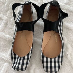 Ballet slipper shoes/ Jessica Simpson